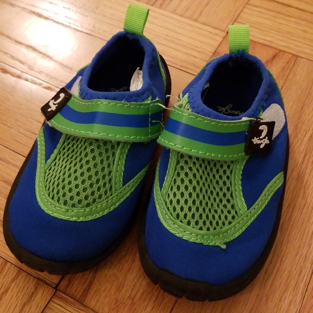 *SOLD* Water shoes